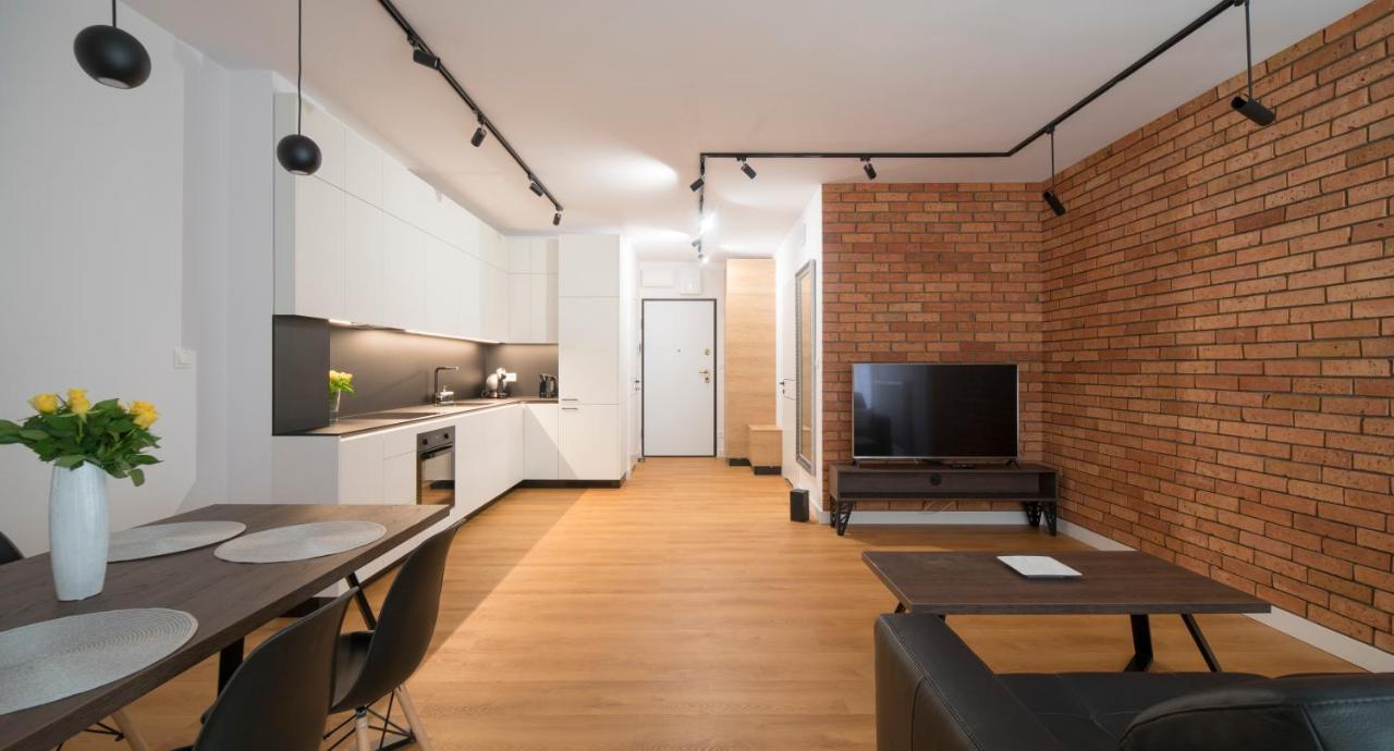Villa Wenecja Apartament Albero Познан Екстериор снимка